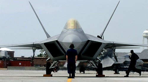 Tiêm kích thế hệ 5 F-22 Raptor của Không quân Mỹ. Ảnh: Getty 