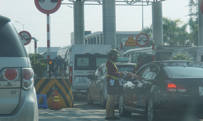 Trạm thu phí tuyến Hà Nội – Bắc Giang.