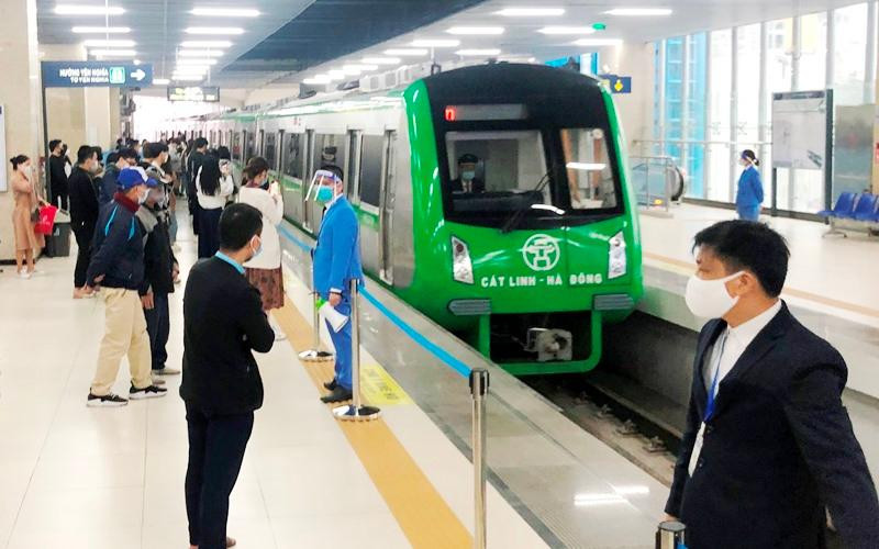 "Sự cố" tàu đứng im 30 phút tối qua là trường hợp kỹ thuật đầu tiên trên tàu Cát Linh - Hà Đông.