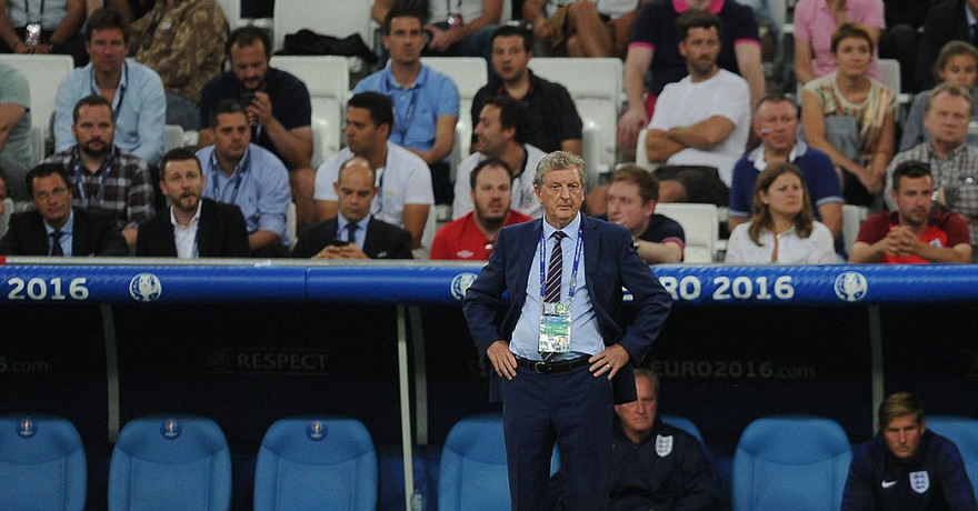 HLV Roy Hodgson tiếc nuối vì không thể giải quyết trận đấu.