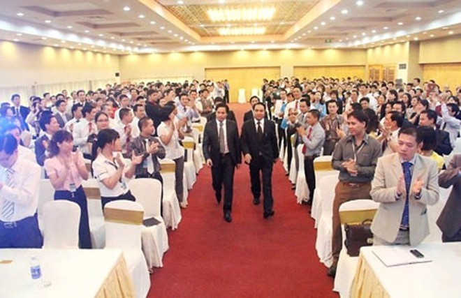 Nhiều người sa bẫy đa cấp vì tham vọng làm giàu nhanh chóng. Ảnh minh họa: M.Đức.