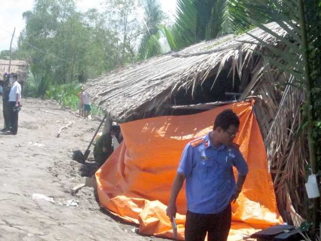 Hiện trường nơi phát hiện ông B chết một cách “bất thường”