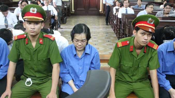 Bị cáo Huyền Như tại phiên tòa ngày 27/12. Ảnh Việt Văn.