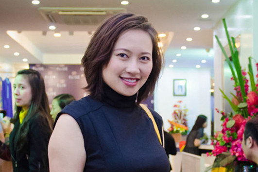 Khánh Linh hạnh phúc bên bạn trai