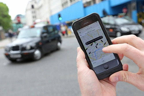 Uber Việt Nam cho biết đã ngừng sử dụng cụm từ "Sài Gòn thất thủ" để quảng cáo. 