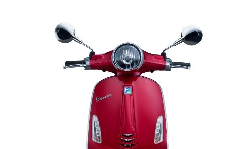 Sử dụng gương chiếu hậu để an toàn nhất trên đường