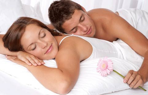 Cẩn trọng 'tiền mất tật mang' với thuốc xịt cải tạo kích thước 'cậu nhỏ'