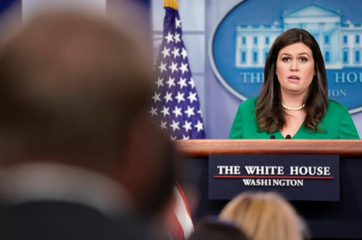 Phát ngôn viên Nhà Trắng Sarah Sanders. Ảnh: Reuters