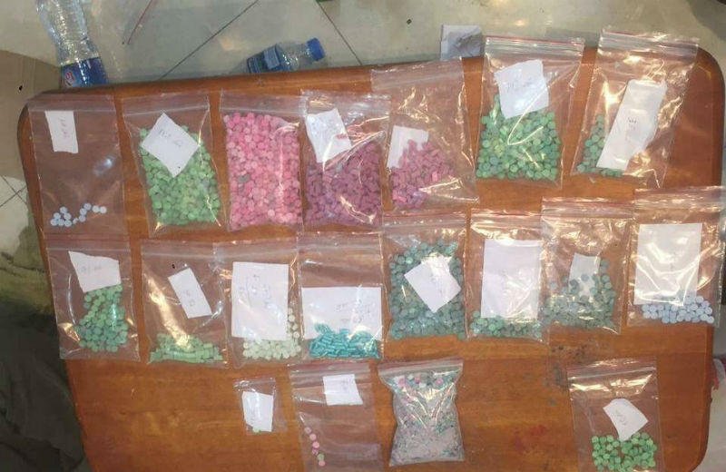 Tang vật ma túy tổng hợp