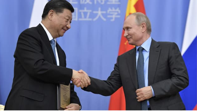 Chủ tịch Trung Quốc Tập Cận Bình và Tổng thống Nga Vladimir Putin. (Ảnh: Getty)