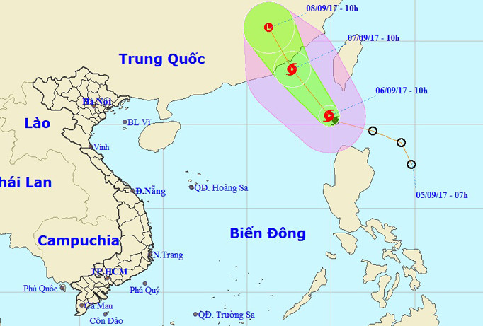 Vị trí và hướng di chuyển của bão số 9 (Ảnh: NCHMF).