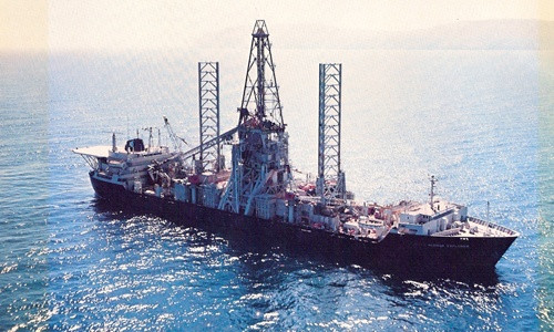 Tàu Glomar Explorer. Ảnh: Huffington Post.