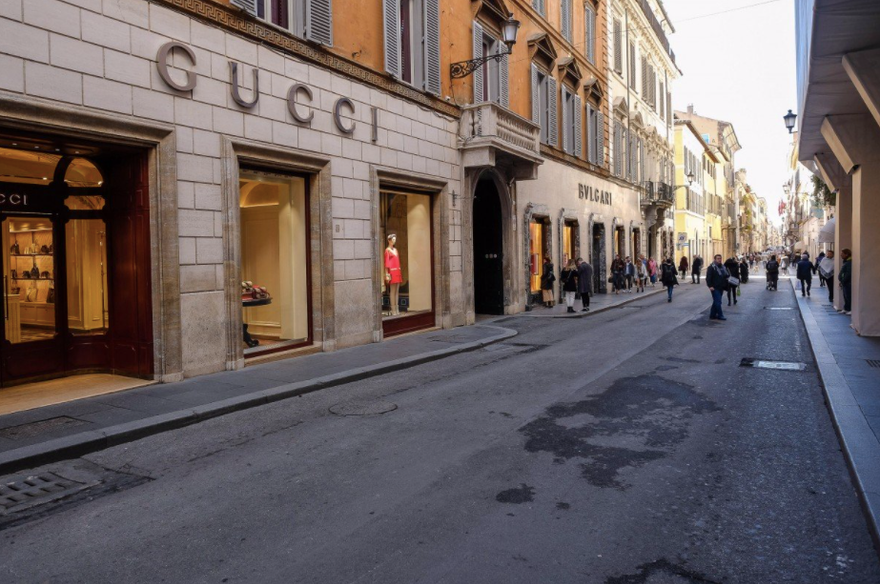Nhiều doanh nghiệp Italy bị ảnh hưởng nặng nề bởi dịch Covid-19. (Ảnh: EPA-EFE)