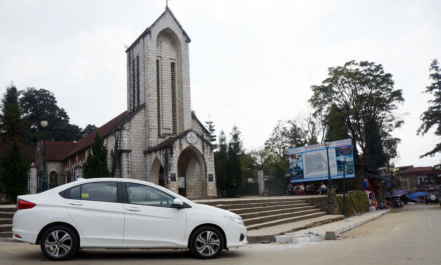 [ĐÁNH GIÁ] Honda City 2016: Kẻ ngáng đường