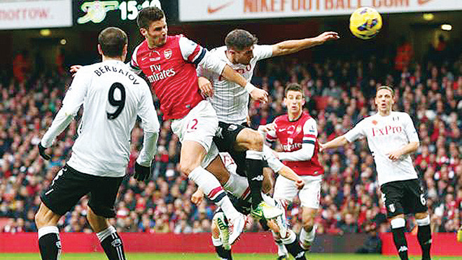 Arsenal (đỏ) có chiến thắng như lượt đi?. Ảnh: Sportplanet