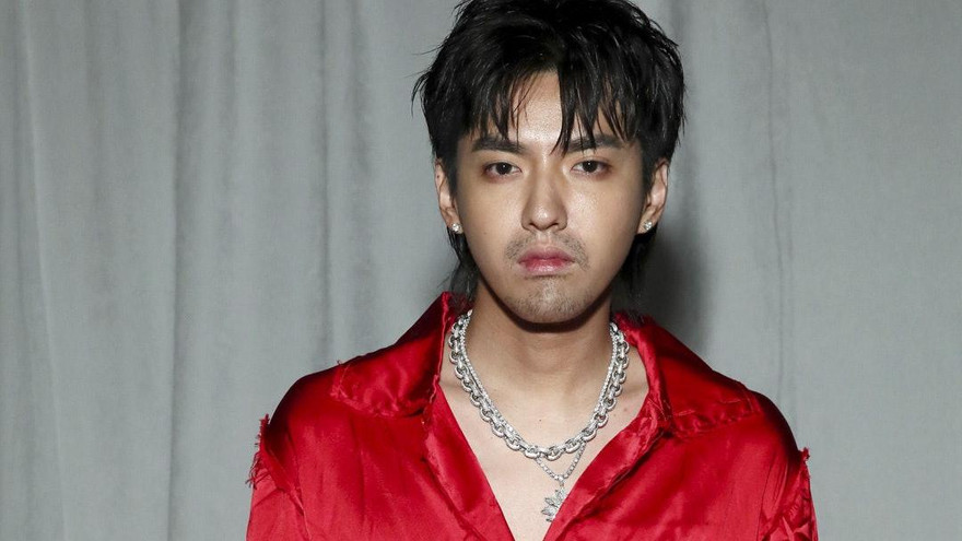 Ngô Diệc Phàm bị phong tỏa tài sản, xôn xao tin vụ hiếp dâm xét xử vào ngày 7/12