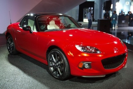 Cận cảnh Mazda MX-5 phiên bản đặc biệt