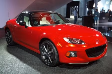 Cận cảnh Mazda MX-5 phiên bản đặc biệt