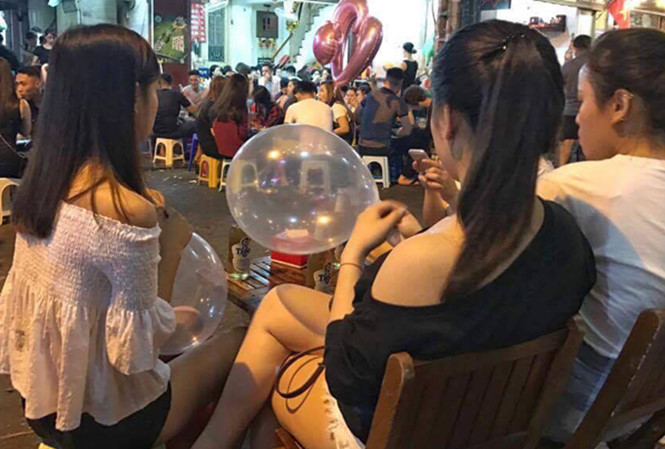 “Bóng cười” nhan nhản: Vì lợi nhuận 6 - 7 triệu đồng một tối