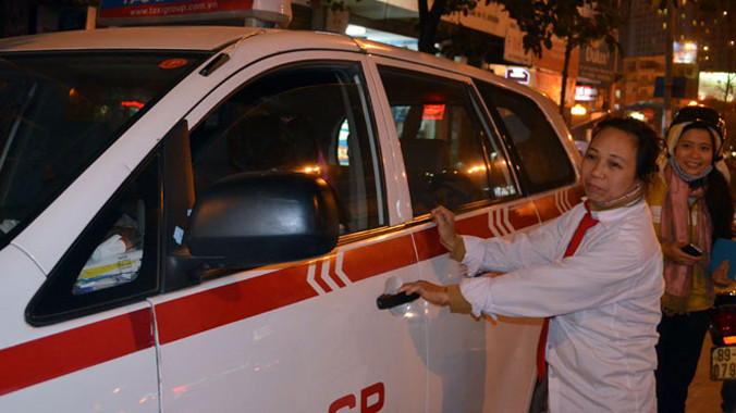 Chị Hoàng Thị Thanh Hương bên chiếc “cần câu cơm”.