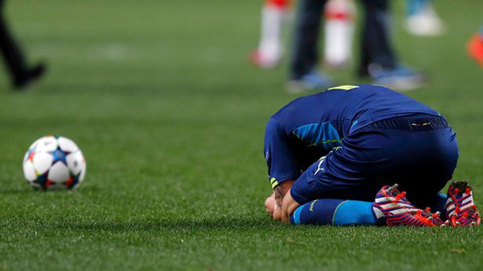 Nỗi thất vọng của Aaron Ramsey.