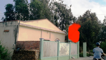 công an huyện An Minh phát hiện ông Giã ở chung phòng với vợ người khác. Ảnh: Tiền Phong