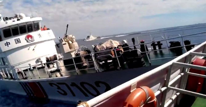 Tàu Trung Quốc hung hăng đâm hư hỏng tàu chấp pháp Việt Nam đang thực thi nhiệm vụ trong vùng đặc quyền kinh tế và thềm lục địa của Việt Nam