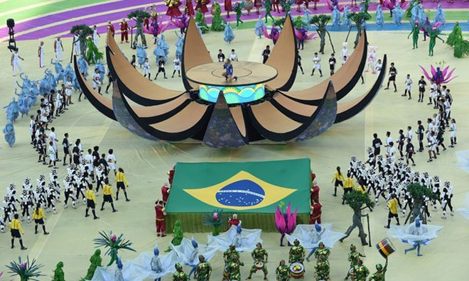 Khai mạc World Cup: Hòa nhịp những trái tim cuồng say