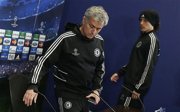 David Luiz luôn ấm ức với cách đối xử từ Mourinho
