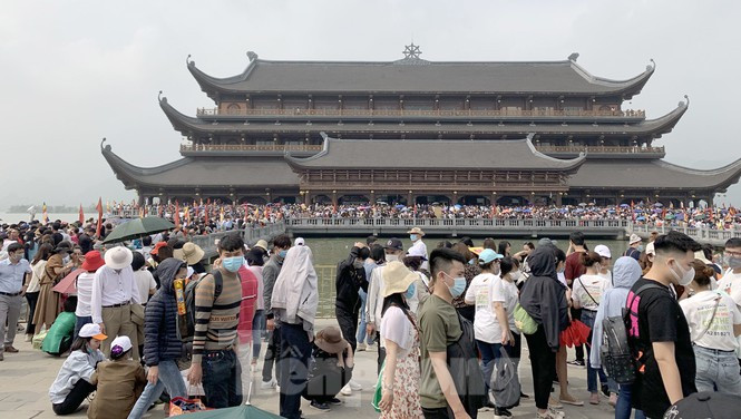 Tam Chúc tắc nghẽn cục bộ trong ngày 14/3