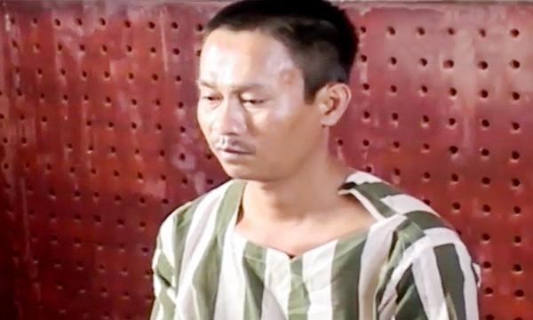 Đối tượng Nguyễn Lê Huy tại cơ quan công an