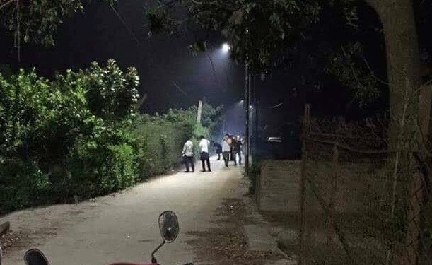 Con đường nơi phát hiện thi thể chị A.