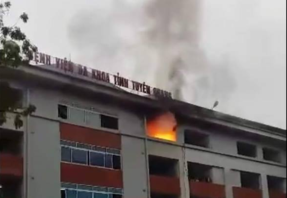 Đám cháy xảy ra tại Khoa phục hồi chức năng bệnh viện.