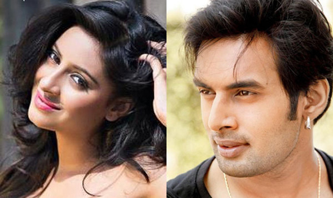 Nữ diễn viên quá cố Pratyusha Banerjee và bạn trai Rahul Raj Singh.