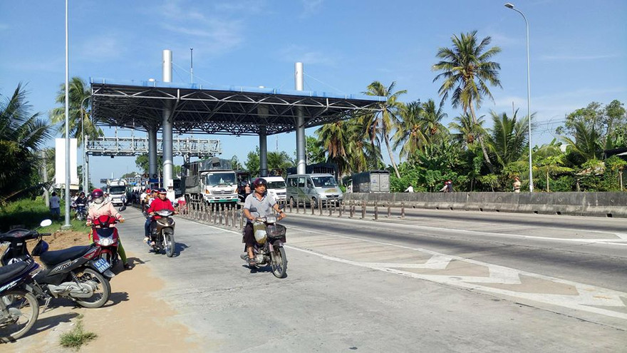 Trạm thu phí BOT T1. 