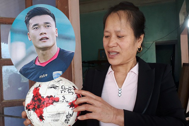 Mẹ thủ môn Bùi Tiến Dũng chia sẻ về khả năng con trai yêu người nổi tiếng.