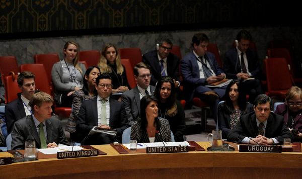 Đại sứ của các nước thành viên Hội đồng Bảo an Liên Hợp Quốc tham gia phiên họp về Triều Tiên ngày 29/8. Ảnh: Reuters