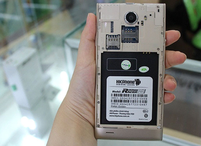 Đằng sau thông tin 'HKPhone lừa đảo khách hàng'