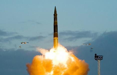 Phương Tây chĩa mũi giáo, Nga vẫn tung đòn khiến Kiev run sợ