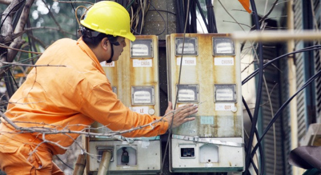 Sự thật chuyện EVN 'nằng nặc' đòi tăng giá điện