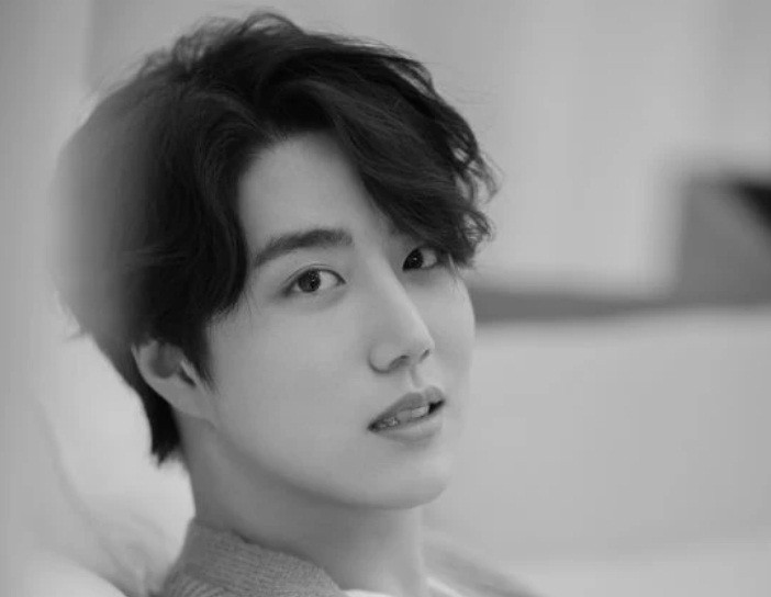 Ca sĩ thần tượng Hàn Quốc qua đời ở tuổi 22 vì tai nạn xe hơi