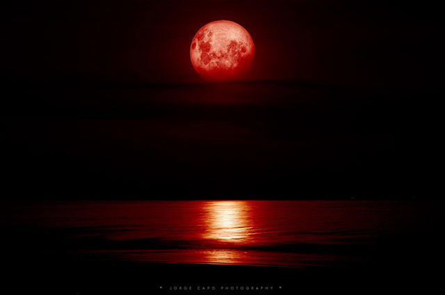 Vào ngày 27/7/2018 tới sẽ xảy ra hiện tượng Trăng máu có thời gian lâu nhất tính từ đầu thế kỷ XXI cho đến nay.