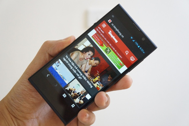 Review qua ảnh HKPhone Racer Air