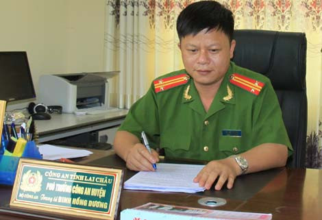 Trung tá Đinh Hồng Dương, Phó trưởng Công an huyện Tân Uyên, Lai Châu.
