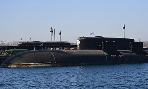 Tàu ngầm nguyên tử tấn công lớp Antey. 