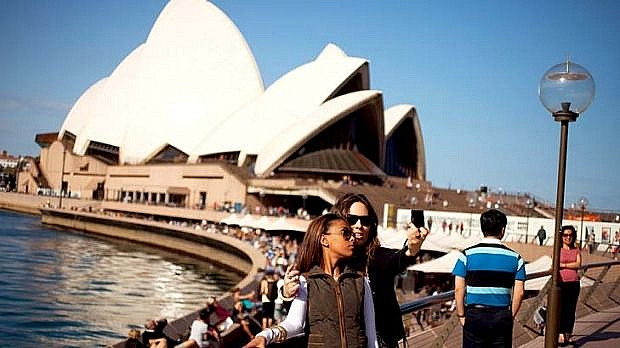 Đại sứ quán Việt Nam thông báo việc Úc điều chỉnh chính sách đối với người nước ngoài