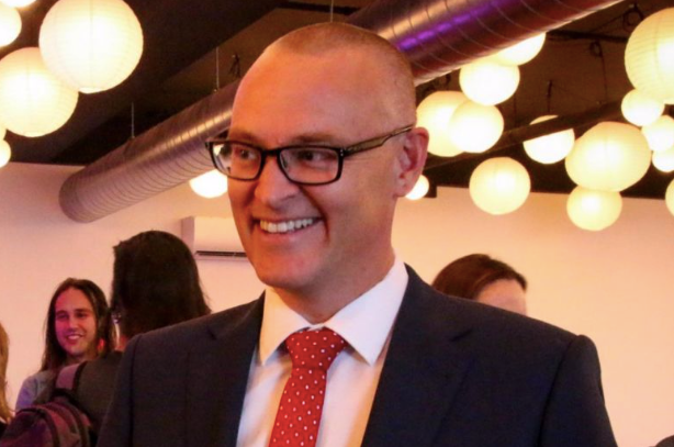 Bộ trưởng Y tế New Zealand David Clark