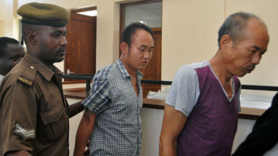 Hai bị cáo Xu Fujie và Huang Qin