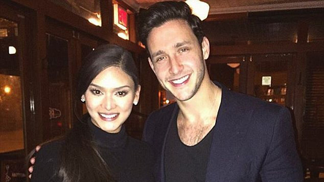 Hoa hậu Hoàn vũ Pia đang hẹn hò cùng bác sĩ Mikhail Varshavski.