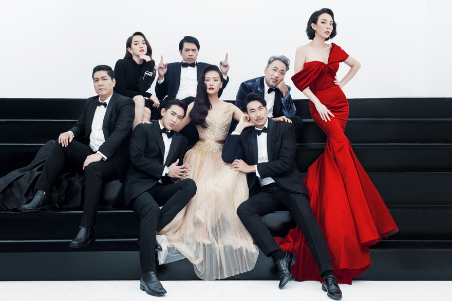 "Tiệc trăng máu" cán mốc 100 tỷ sau hai tuần ra mắt